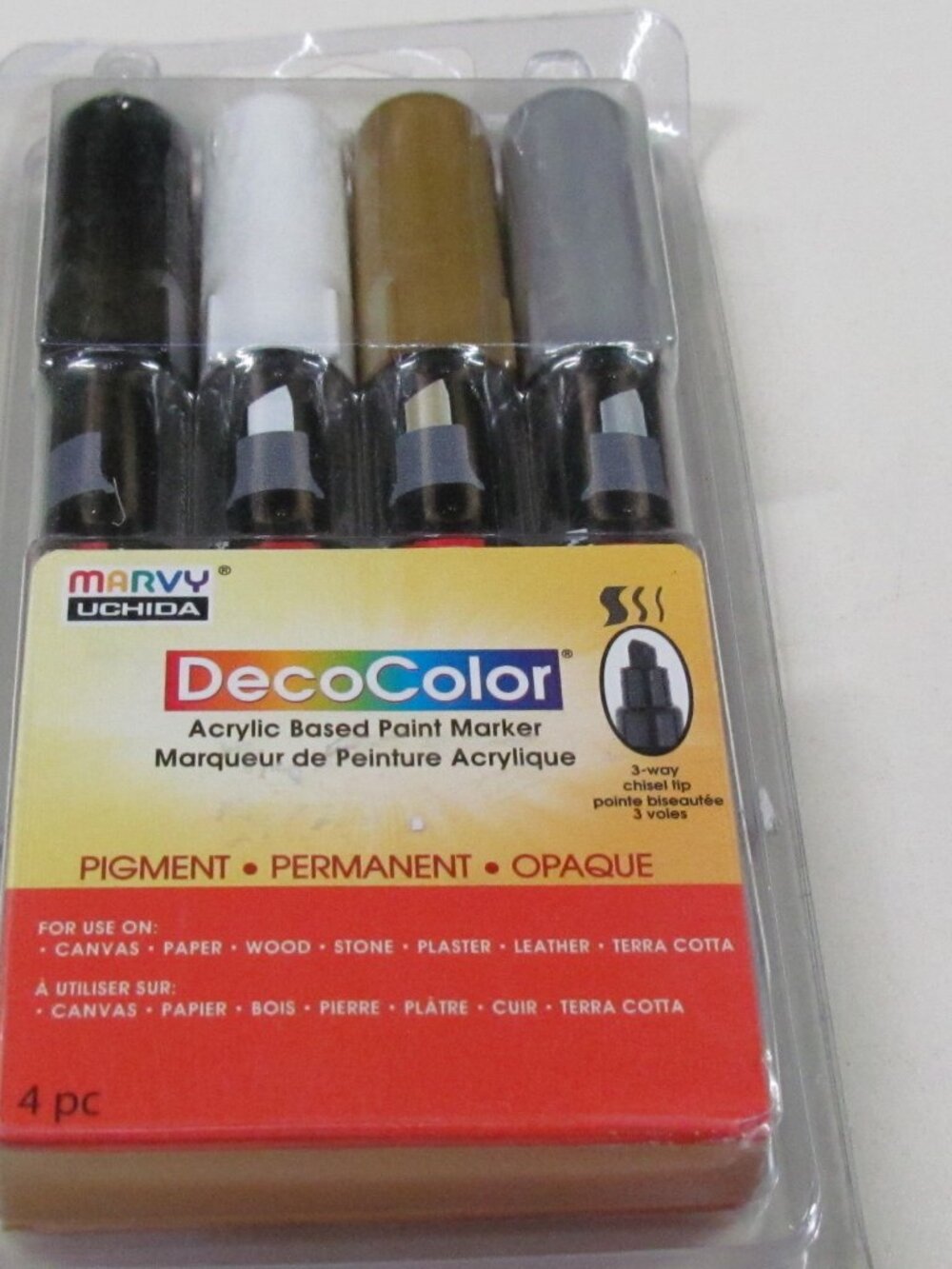 Decocolor Acrylic Based Touch up Markers 4 colors